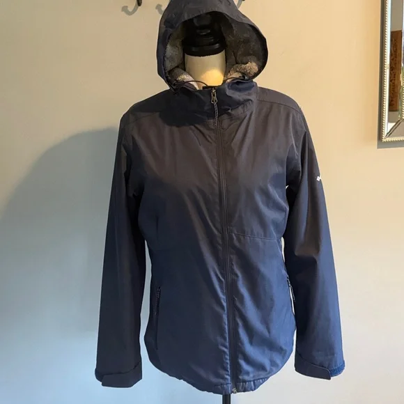 Columbia Hooded Jacket EUC - Picture 9 of 17